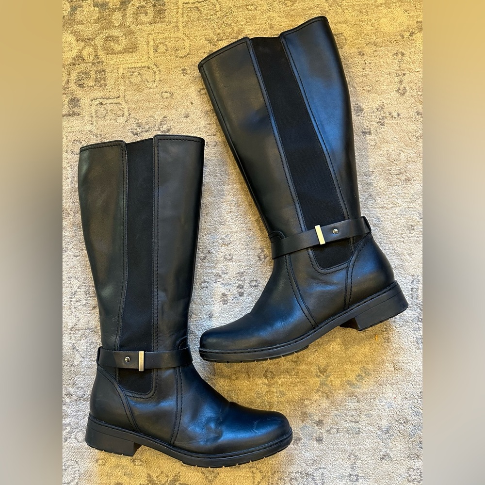 Clarks Tall Black Leather Riding Boots Size 8 Gem